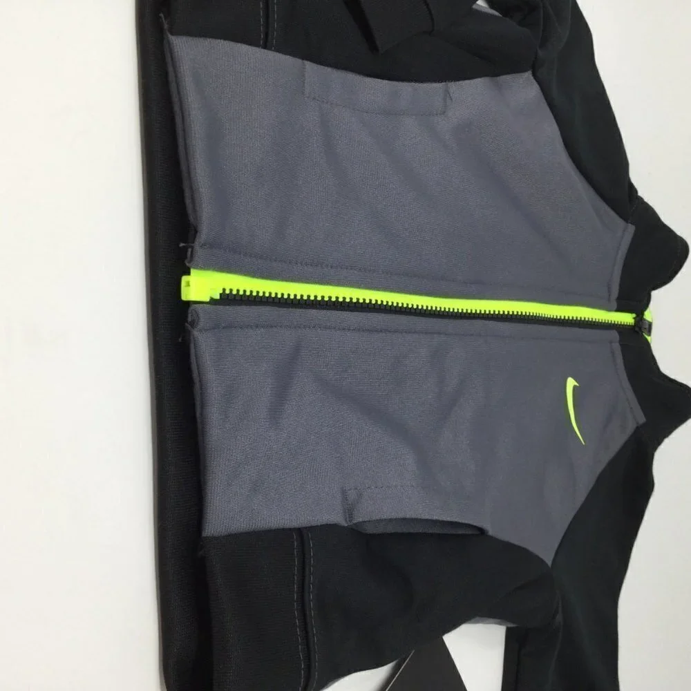 #019‎ Nike boy Raglan color block neon zip front jacket
